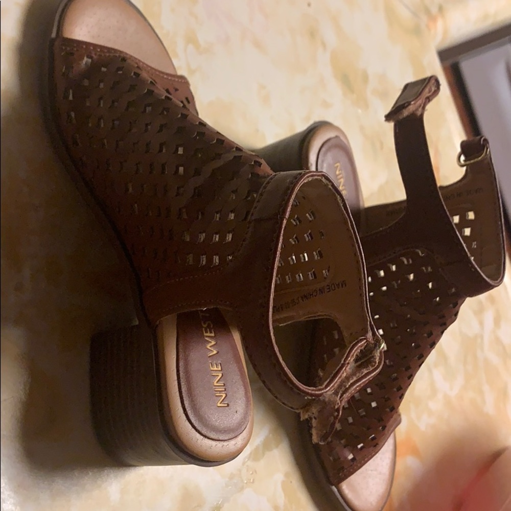 Sandals - Picture 3 of 3